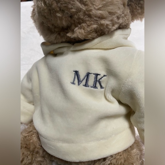 Mary Kay Ash Charitable Foundation 17" "Mumphrey" Bear Collectable Teddy Bear - Picture 4 of 10